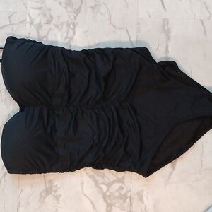 Holipick Women Strapless One Piece Swimsuits Tummy Control Ruched Front & Back